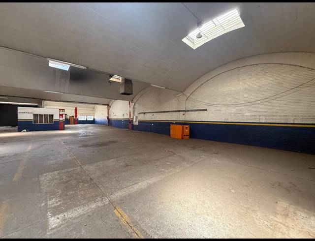 4,833M² WAREHOUSE TO LET IN ALRODE